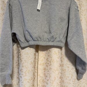 ALO Yoga Heather Gray Sweatshirt